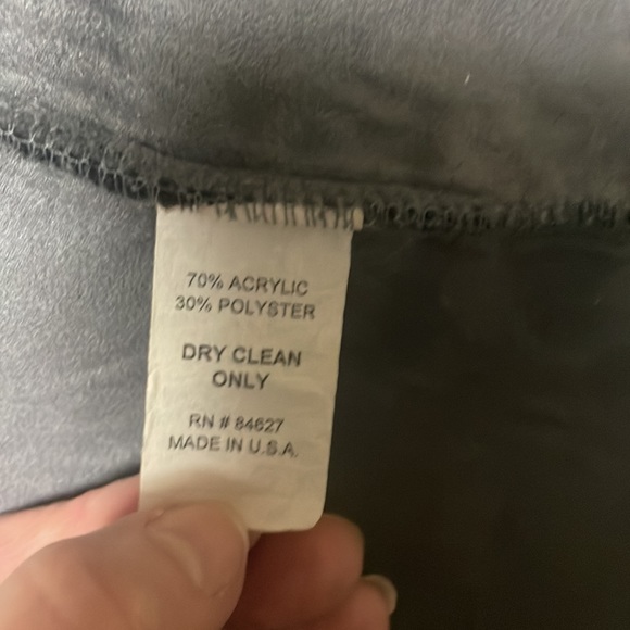 Jacket - fun fur. soft size Medium - Picture 7 of 7